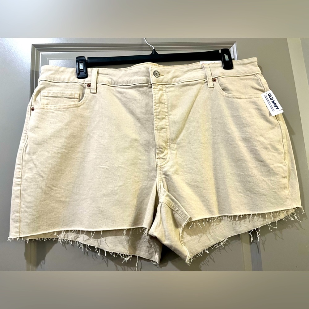 NWT Old Navy denim shorts